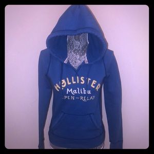 Hollister hoodie🌸